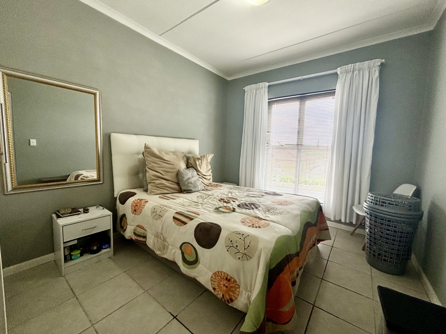 2 Bedroom Property for Sale in Brackenfell South Western Cape